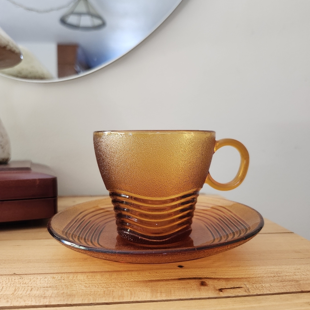 70's Set Of 4 Amber Cups And Saucers